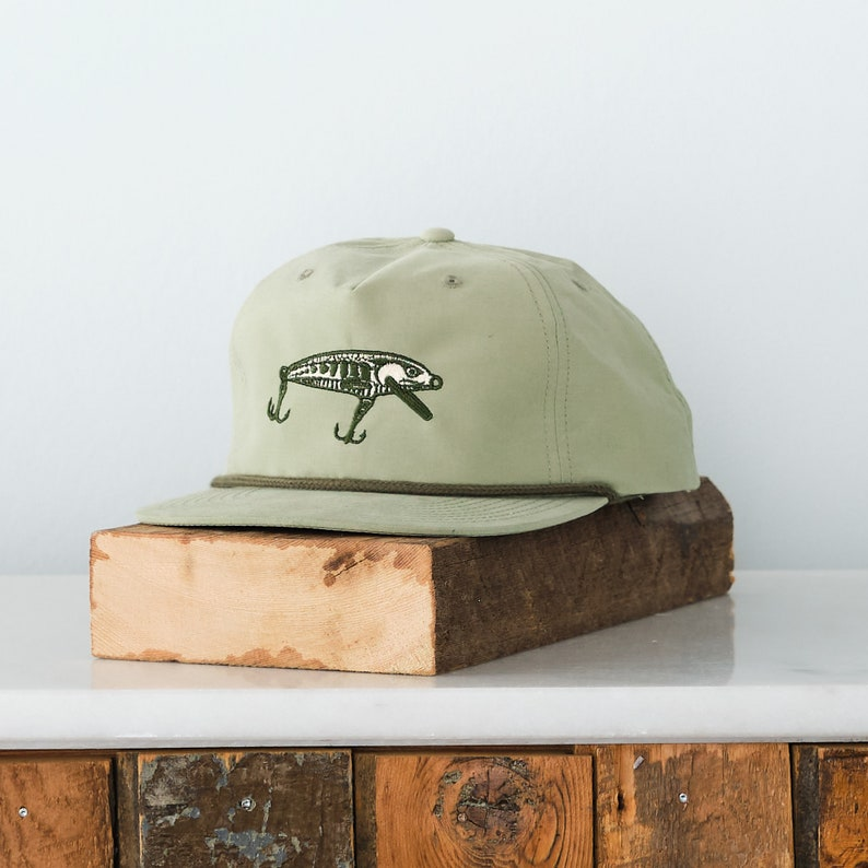KyaVintage Fishing Lure Snapback Gift for Anglers and Fishermen